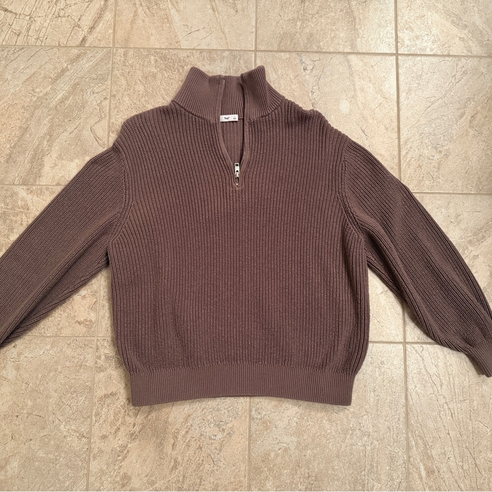 Sold/ Aritzia TNA Ashbury Sweater, very good condition, size 1